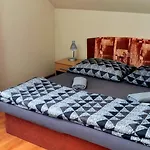 Samostatny Dom So Zahradou Riviera Liptov Lägenhet Bešeňová