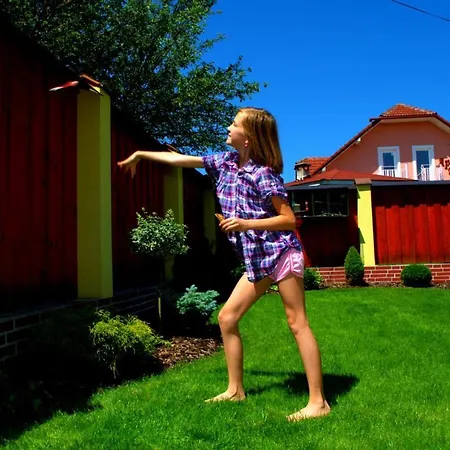 Apartmanovy Dom So Zahradou Riviera Liptov Besenova *