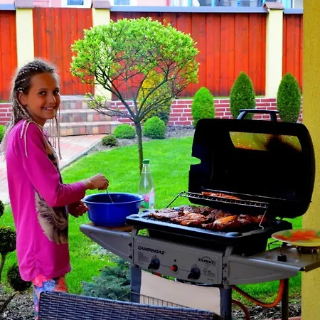 Apartmanovy Dom So Zahradou Riviera Liptov Besenova * Бешенёва