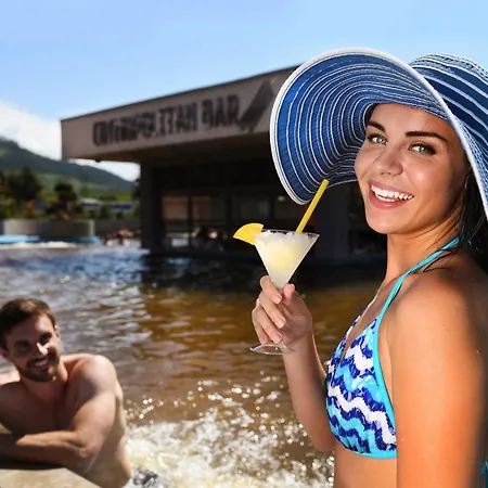 Riviera So Sukromnou Virivkou , Liptov Apartament Bešeňová