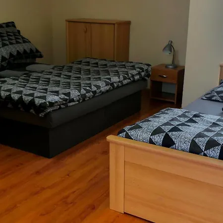 Apartmanovy Dom So Zahradou Riviera Liptov Besenova *